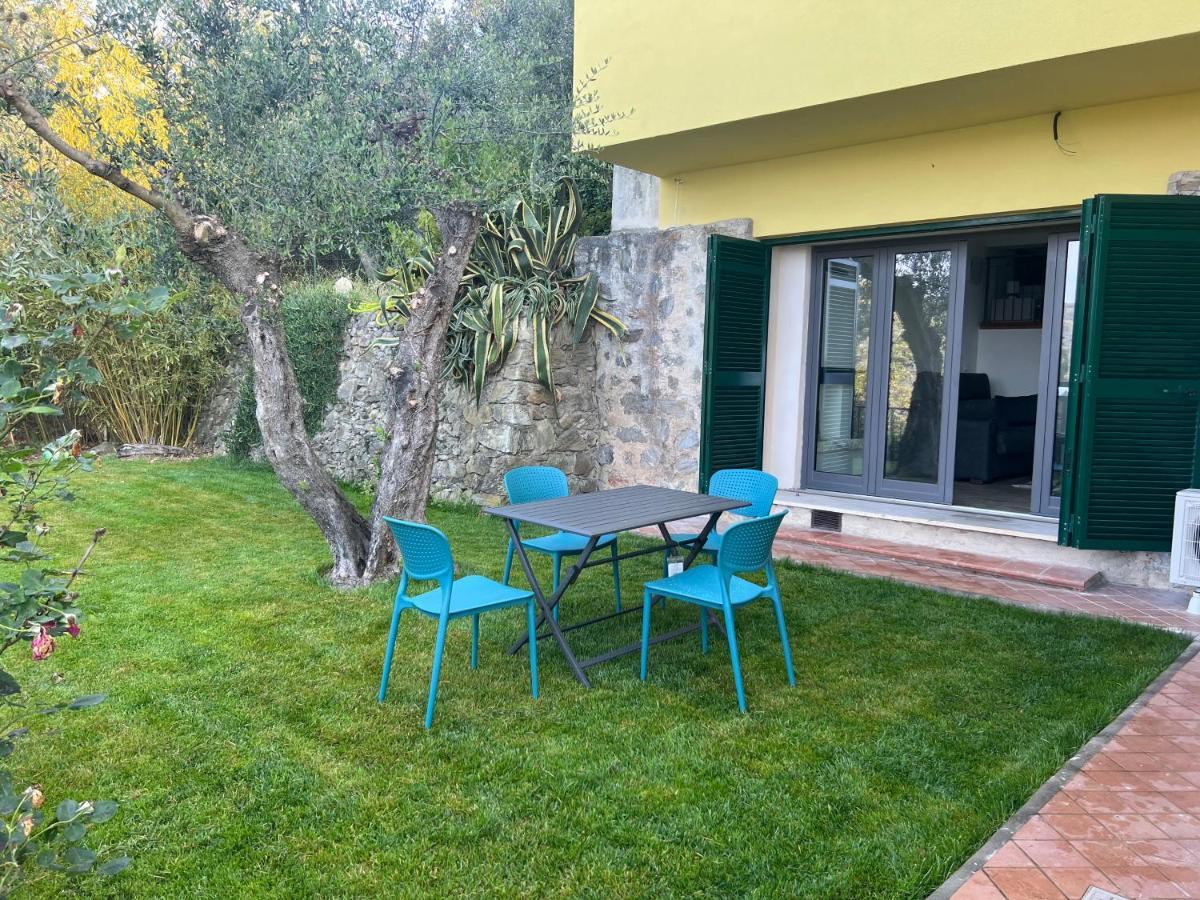 Bikeandclimb B&B Finale Ligure Bagian luar foto